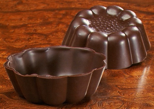 Dark chocolate Fluted Turban